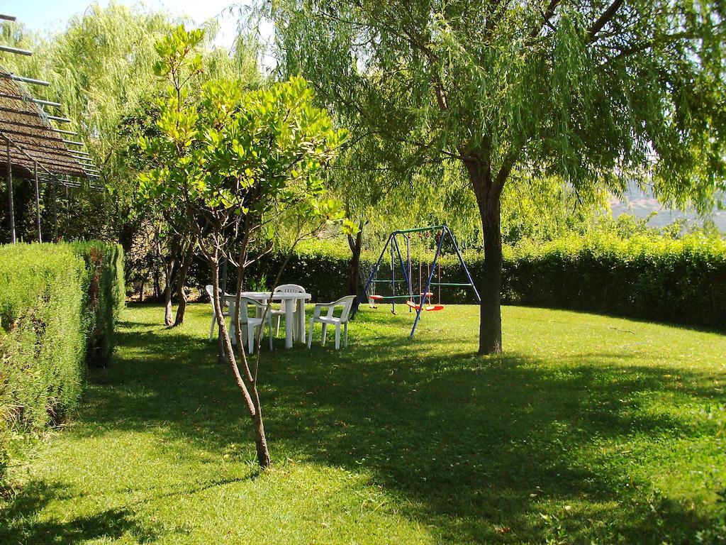 Agriturismo Cugumia Thiesi Екстер'єр фото